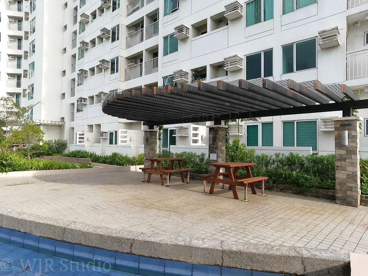 King Bed Deluxe- Cozy & Stylish Place In The Metro Paranaque City 0*,  Filippinerna